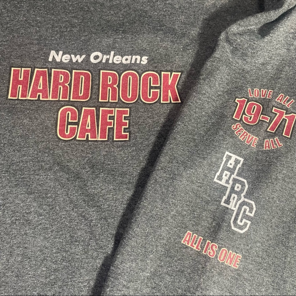 VINTAGE HARD ROCK CAFE NEW ORLEANS LONG SLEEVE TSHIRT SEE MEASUREMENTS